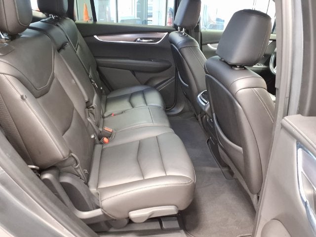 2022 Cadillac XT6 Luxury