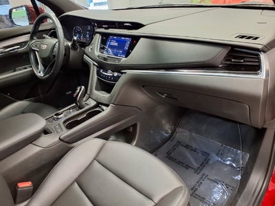 2025 Cadillac XT6 Luxury