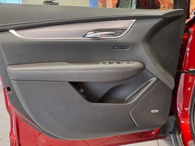 2025 Cadillac XT6 Luxury