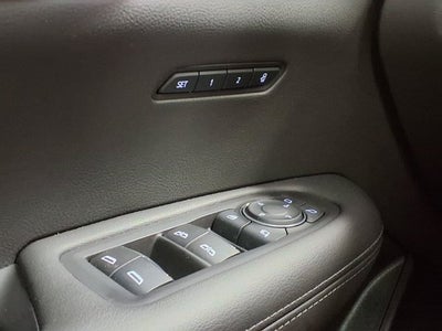 2025 Cadillac XT6 Luxury