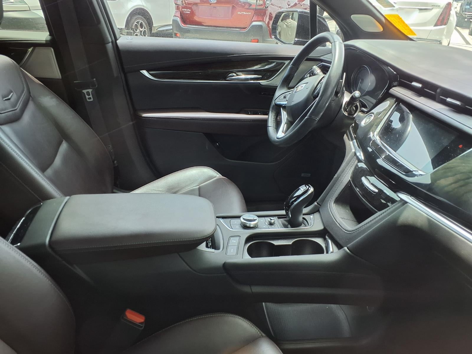 2023 Cadillac XT6 Premium Luxury