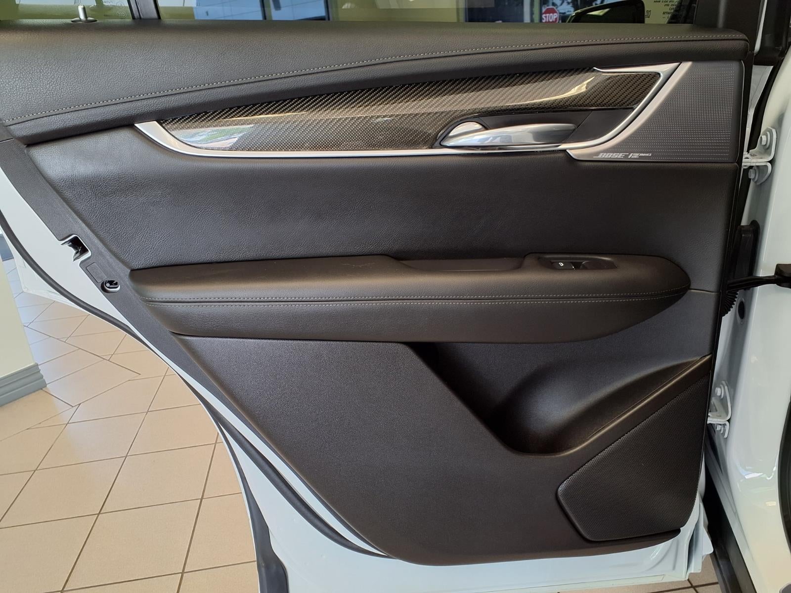 2023 Cadillac XT6 Sport