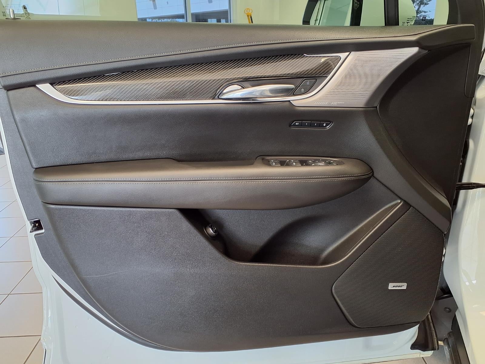 2023 Cadillac XT6 Sport
