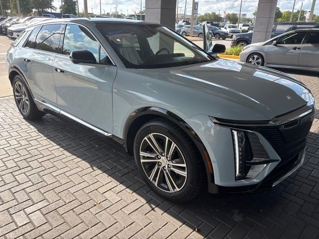 2024 Cadillac LYRIQ Luxury
