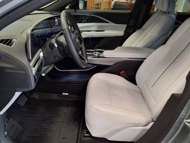 2025 Cadillac LYRIQ Luxury