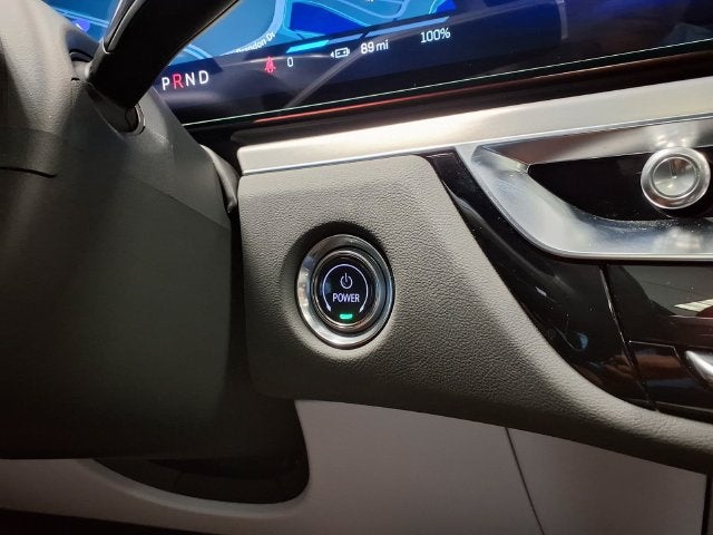 2025 Cadillac LYRIQ Luxury