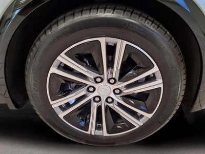 2025 Cadillac LYRIQ Luxury