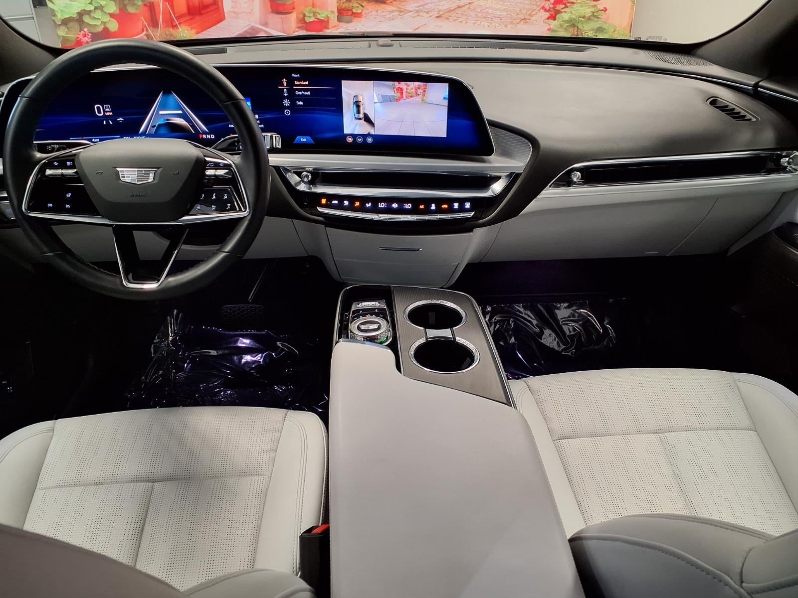 2024 Cadillac LYRIQ Sport