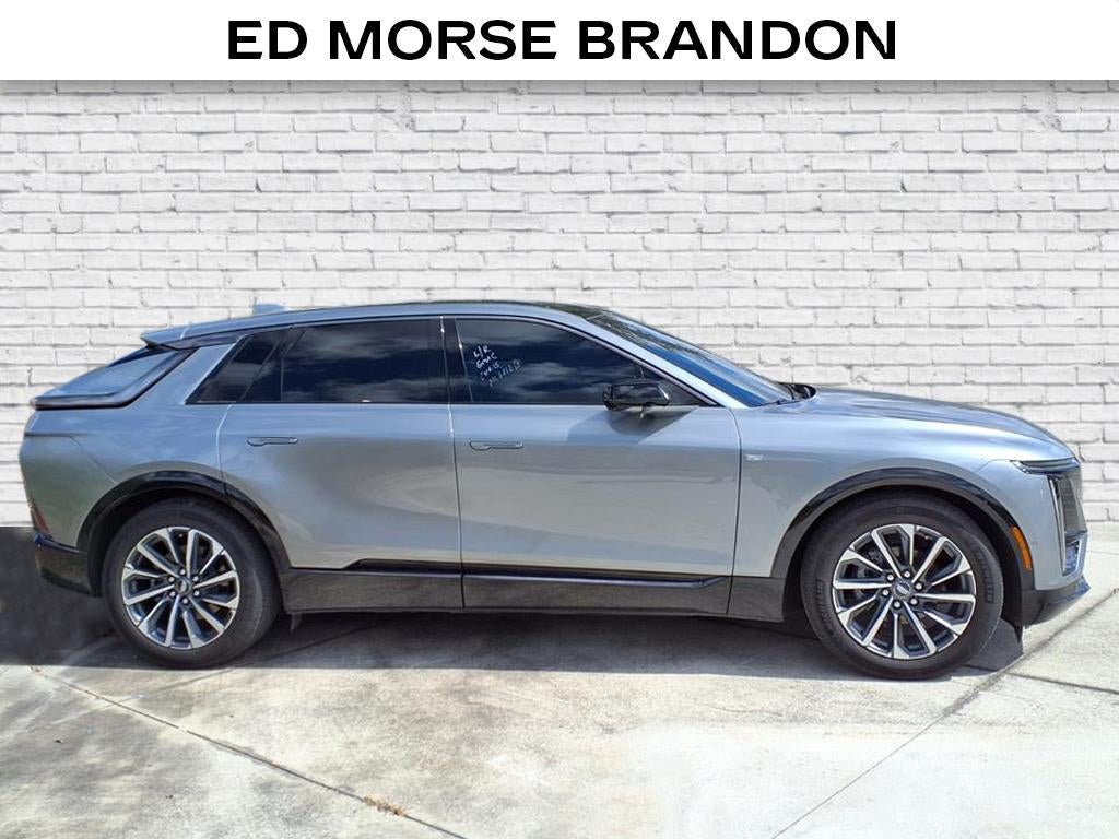 2024 Cadillac LYRIQ Sport