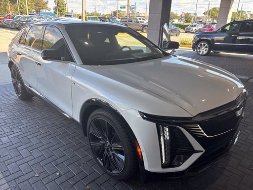 2024 Cadillac LYRIQ Sport