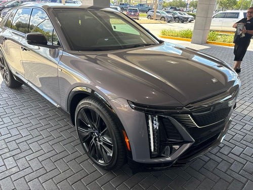 2024 Cadillac LYRIQ Sport