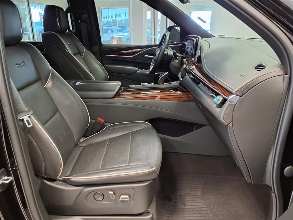 2022 Cadillac Escalade ESV Premium