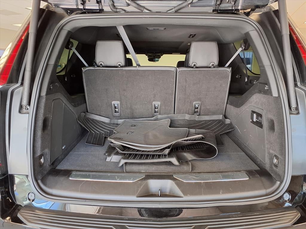 2022 Cadillac Escalade ESV Premium