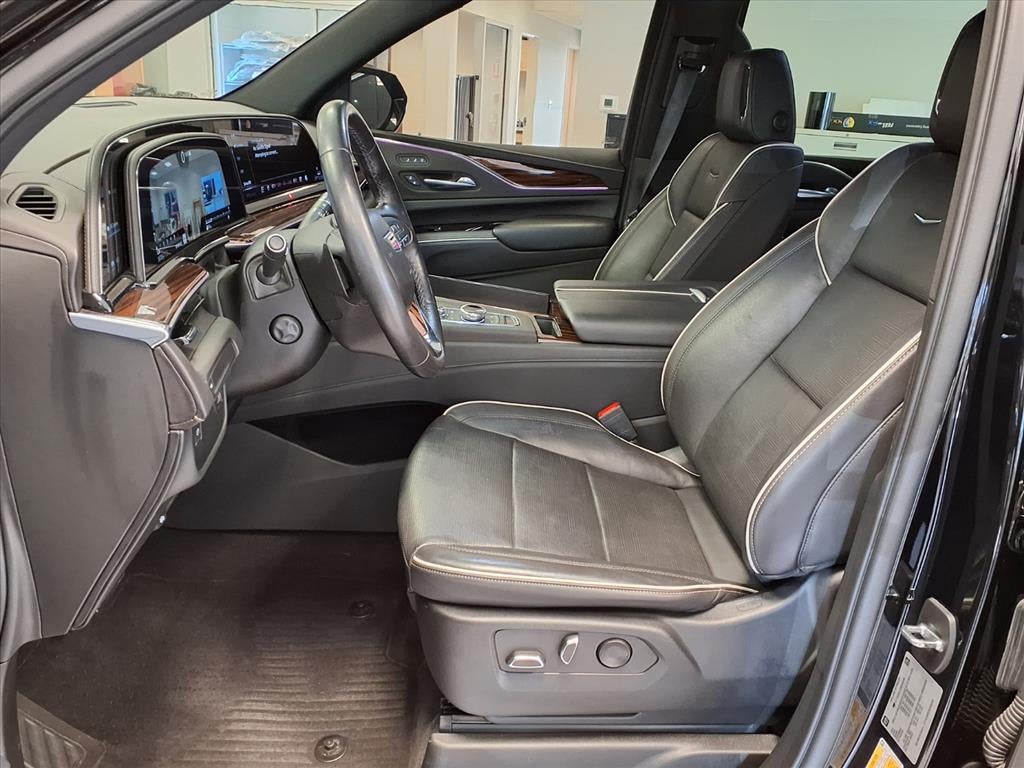 2022 Cadillac Escalade ESV Premium