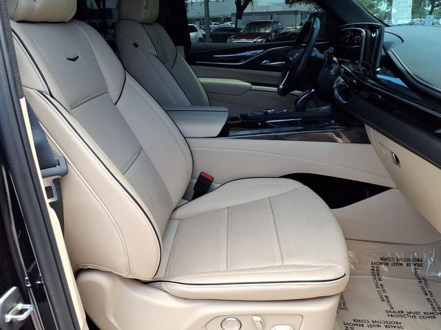 2024 Cadillac Escalade ESV Premium