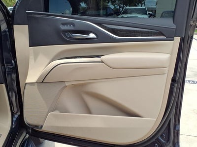 2024 Cadillac Escalade ESV Premium