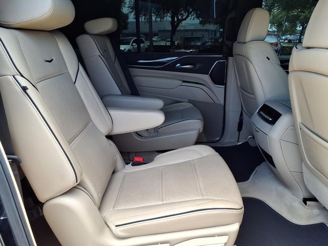 2024 Cadillac Escalade ESV Premium