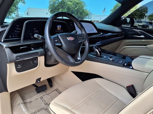 2024 Cadillac Escalade ESV Premium