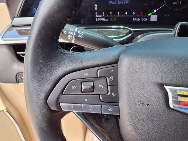 2024 Cadillac Escalade ESV Premium