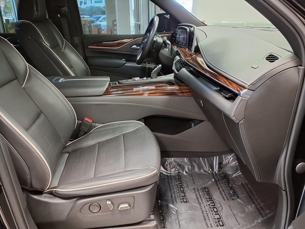 2023 Cadillac Escalade Premium Luxury
