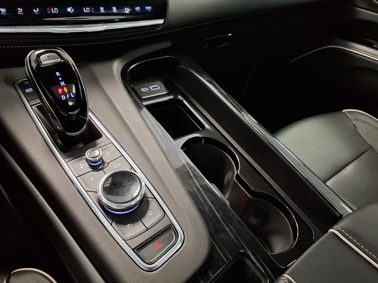 2024 Cadillac Escalade Sport