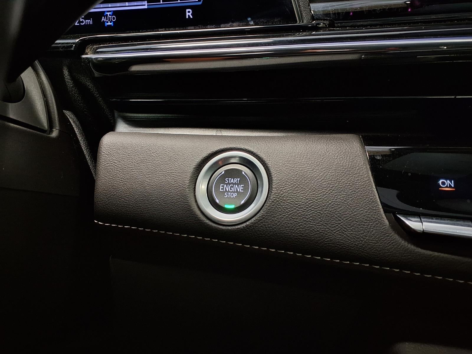 2024 Cadillac Escalade Sport