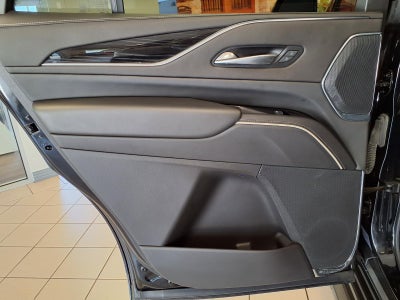 2024 Cadillac Escalade Sport