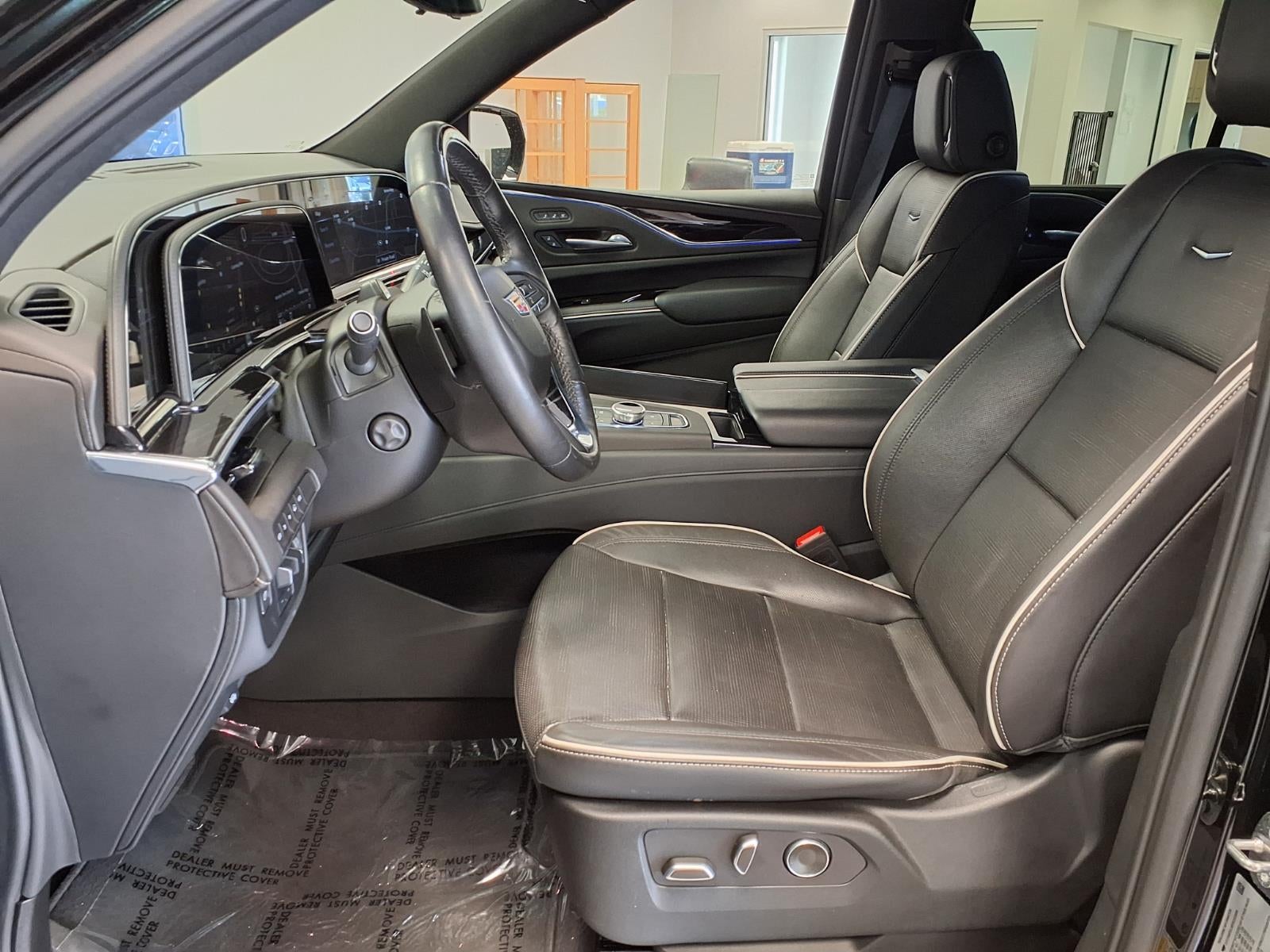 2024 Cadillac Escalade Sport