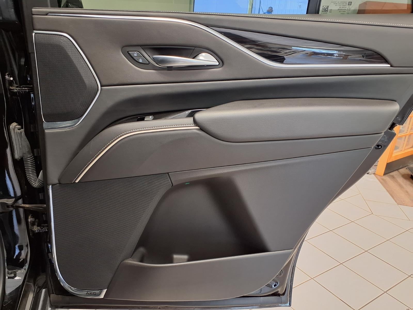 2024 Cadillac Escalade Sport