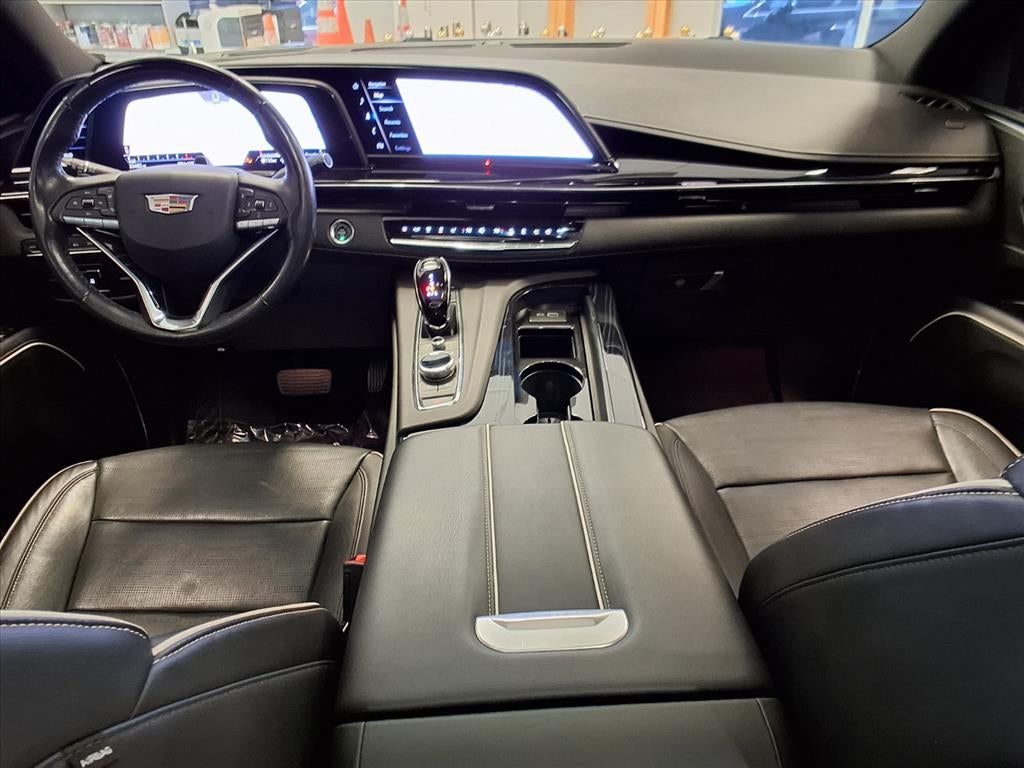 2023 Cadillac Escalade Sport