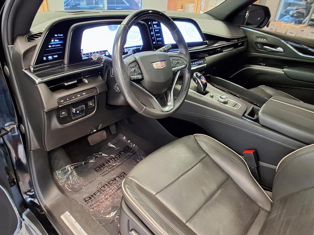 2023 Cadillac Escalade Sport