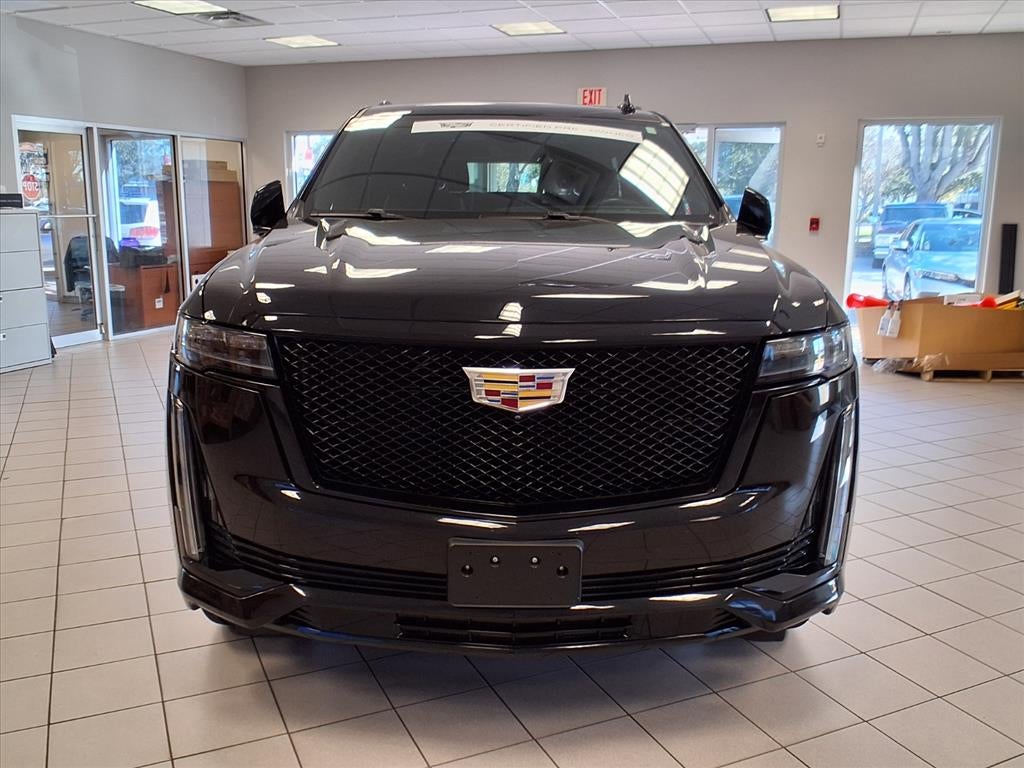 2023 Cadillac Escalade Sport