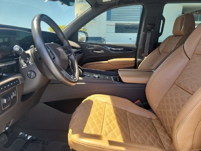 2024 Cadillac Escalade Sport