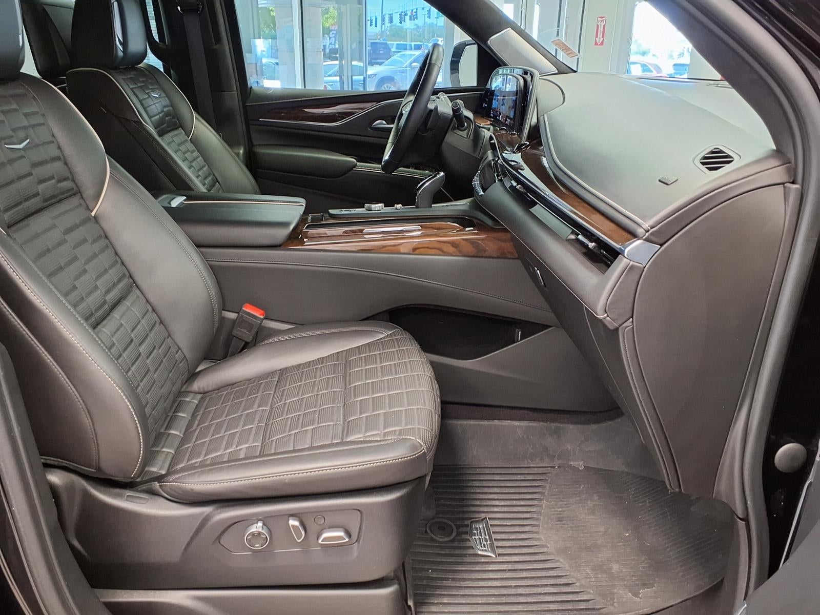 2023 Cadillac Escalade Sport Platinum