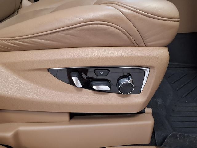 2019 Cadillac Escalade ESV Platinum Edition