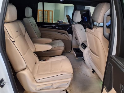 2023 Cadillac Escalade ESV Premium