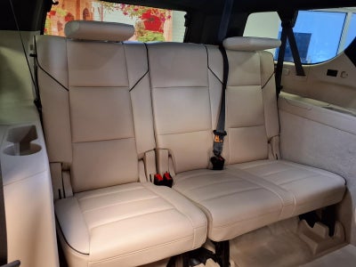 2023 Cadillac Escalade ESV Premium