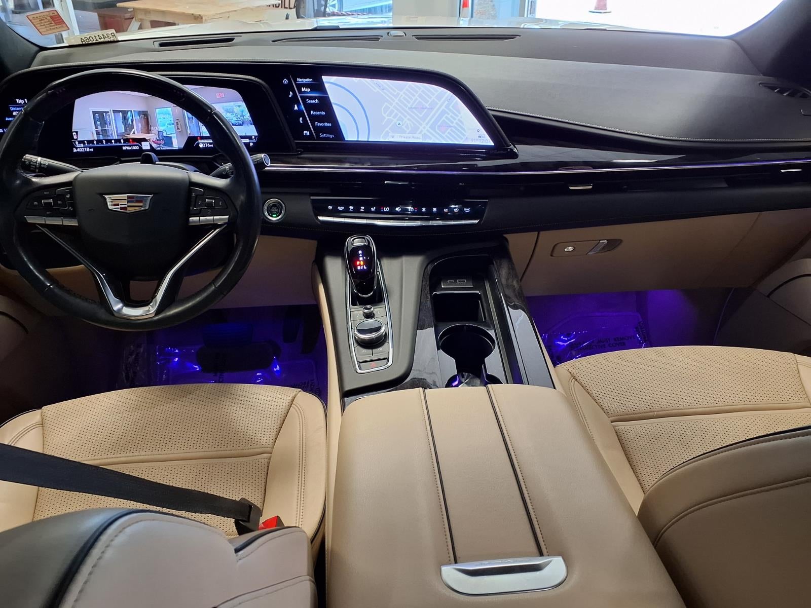 2023 Cadillac Escalade ESV Premium