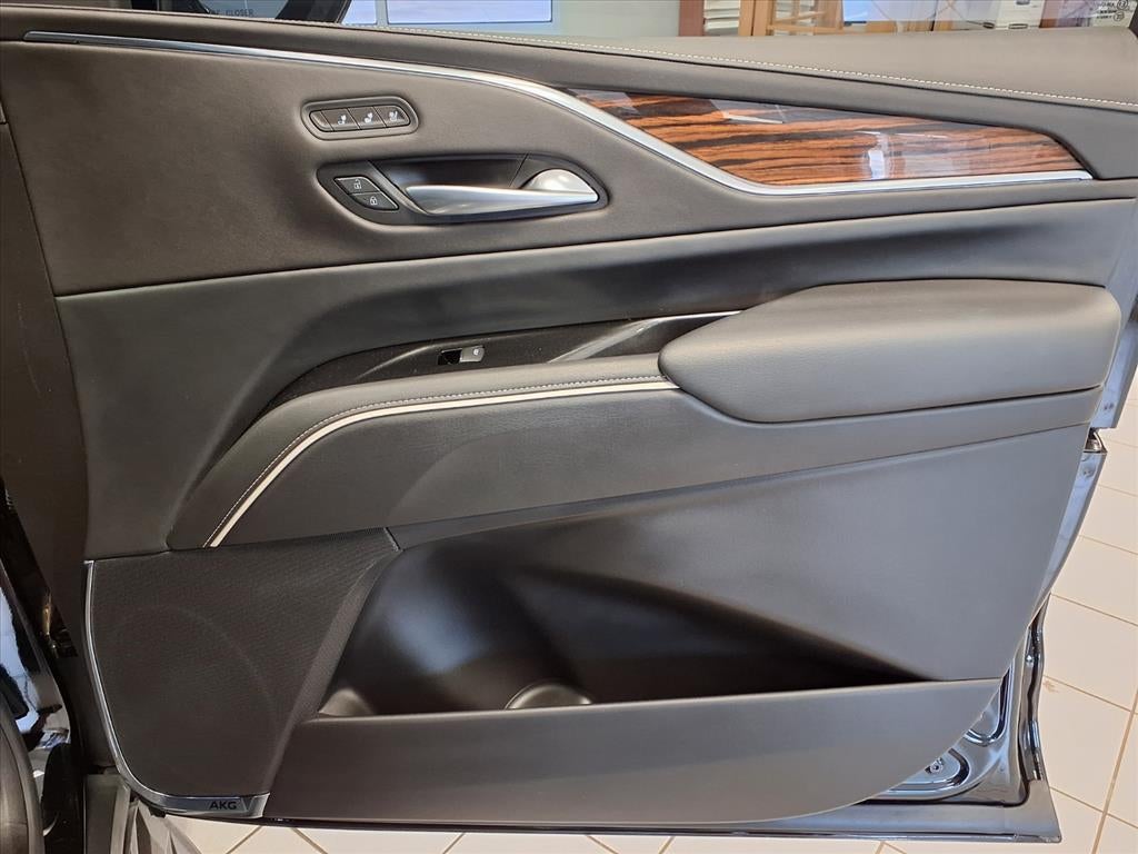 2023 Cadillac Escalade ESV Premium