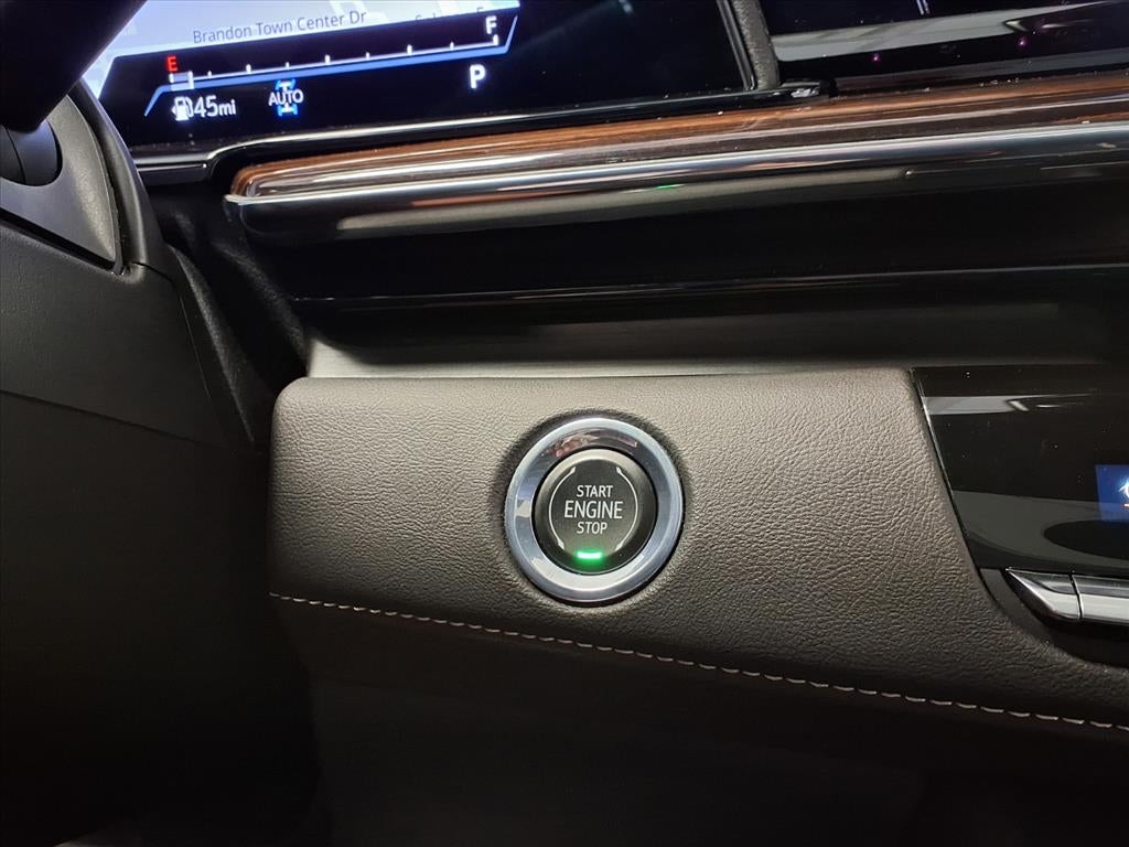2023 Cadillac Escalade ESV Premium
