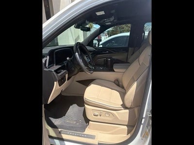 2022 Cadillac Escalade ESV Premium