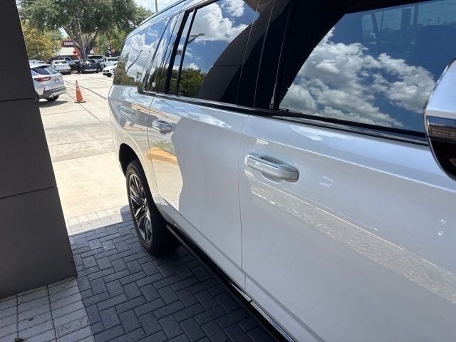 2023 Cadillac Escalade ESV Sport
