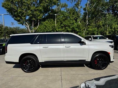 2023 Cadillac Escalade ESV Sport Platinum