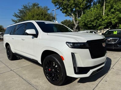 2023 Cadillac Escalade ESV Sport Platinum