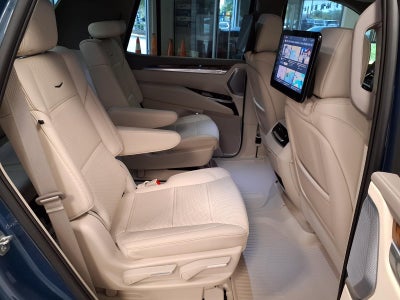 2025 Cadillac Escalade Premium Luxury Platinum