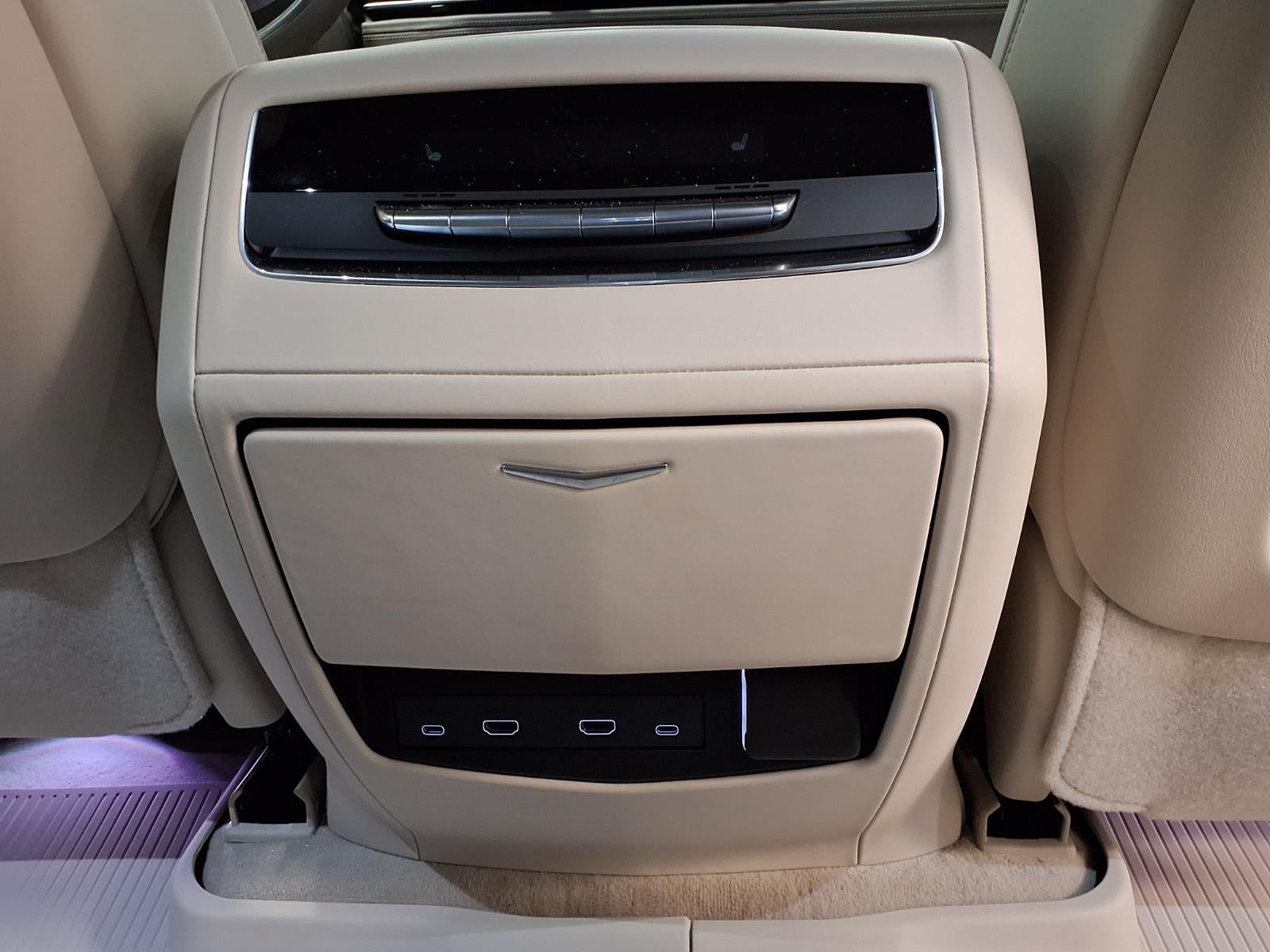 2025 Cadillac Escalade Premium Luxury Platinum