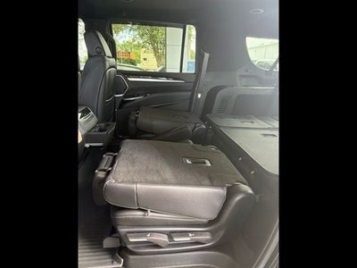 2025 Cadillac Escalade ESV Luxury