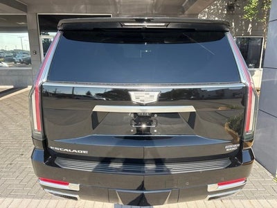 2025 Cadillac Escalade ESV Premium