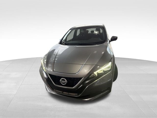 2022 Nissan LEAF SV