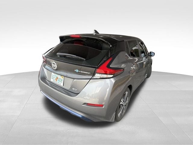 2022 Nissan LEAF SV